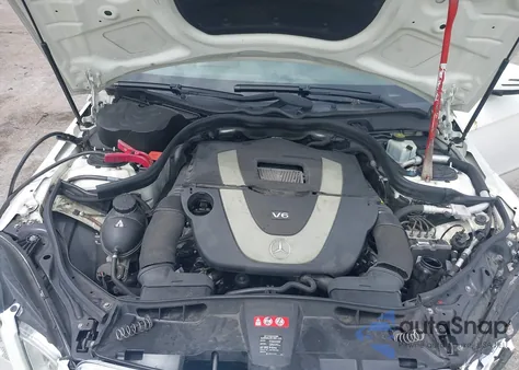 2011 Mercedes-Benz E 350 4Matic z USA, uszkodzony, nr VIN WDDHF8HB6BA342917